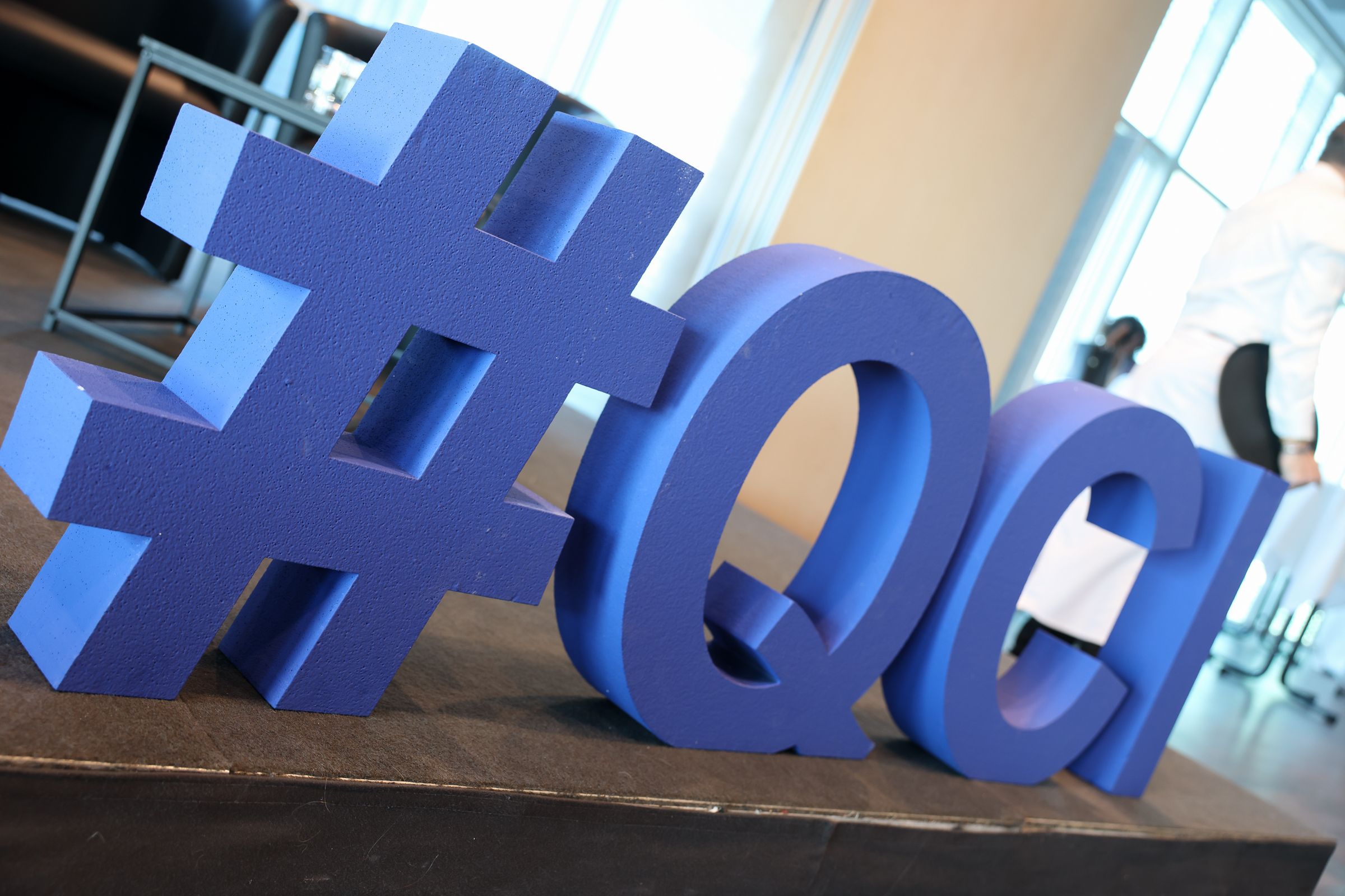 Schriftzug QCI